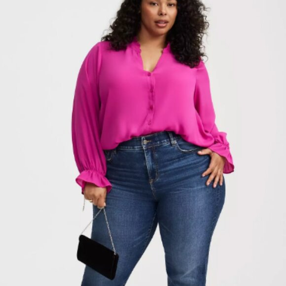 Torrid Georgette Button-Down Blouse in Vivid Viola (Berry) Size 2 - Picture 4 of 13